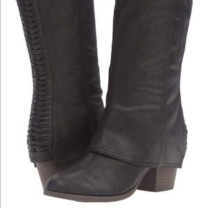 Fergalicous black boots